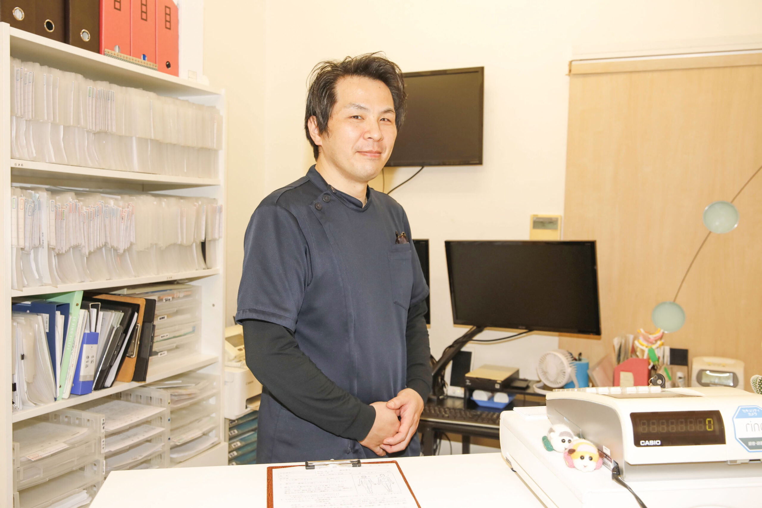 占部さん
